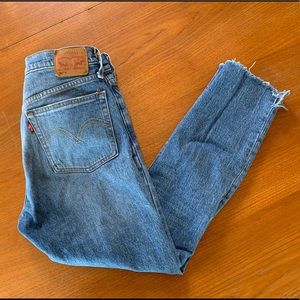 Levi’s 501 Skinny high waisted jean size 24